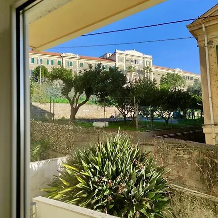Indaco Apartment *